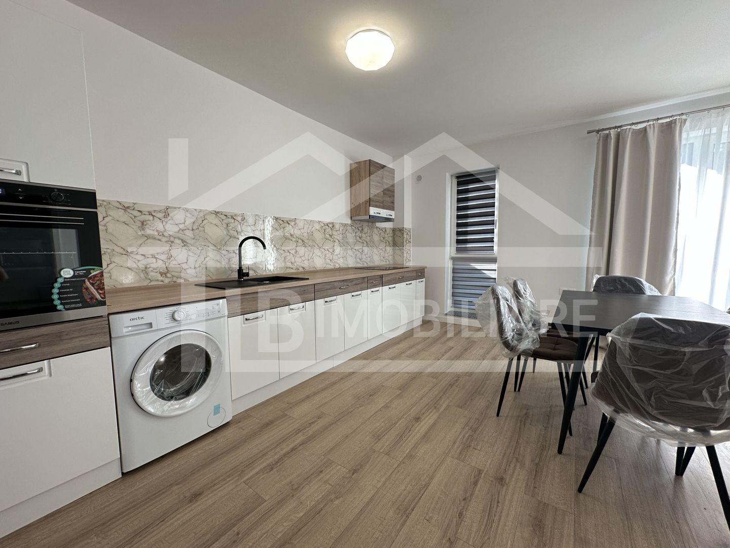 Apartament cu 2 camere, 54mp, parcare, Zona Maurer Residence - Poză 5