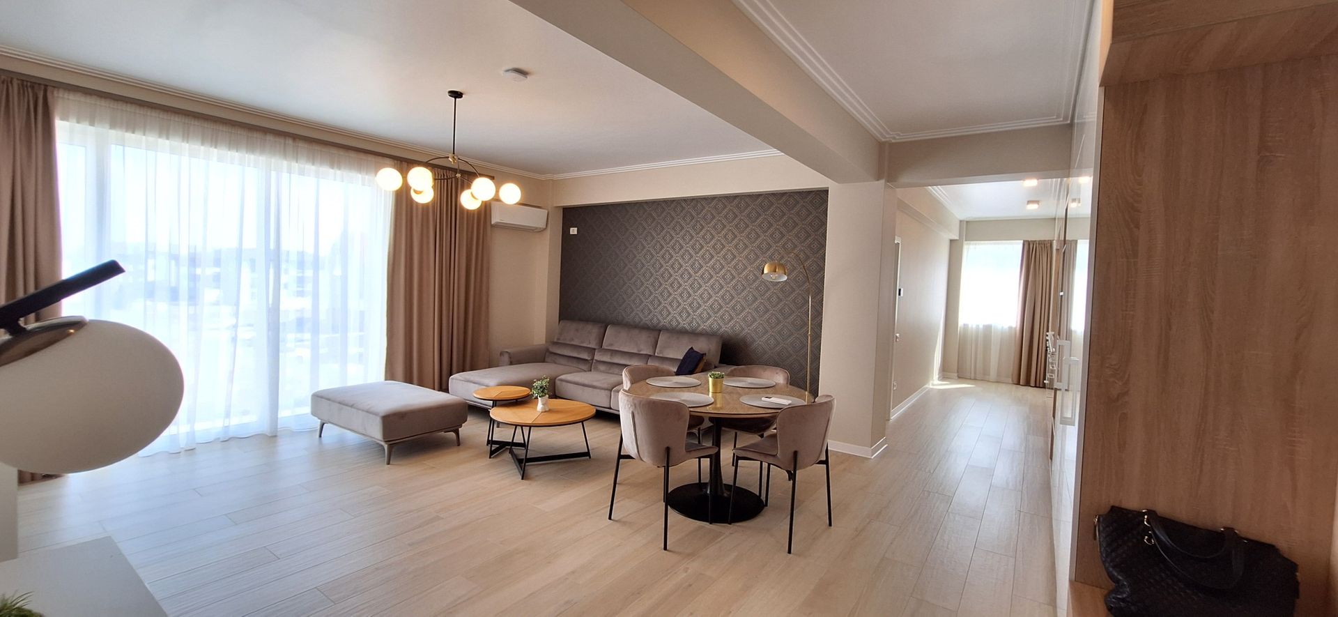 Apartament mobilat si utilat cu 2 locuri de parcare - Poză 3