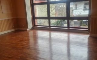 Inchiriez casa in cartier Gruia, pretabil locuinta, sediu firma, clinica, etc - Poză 5