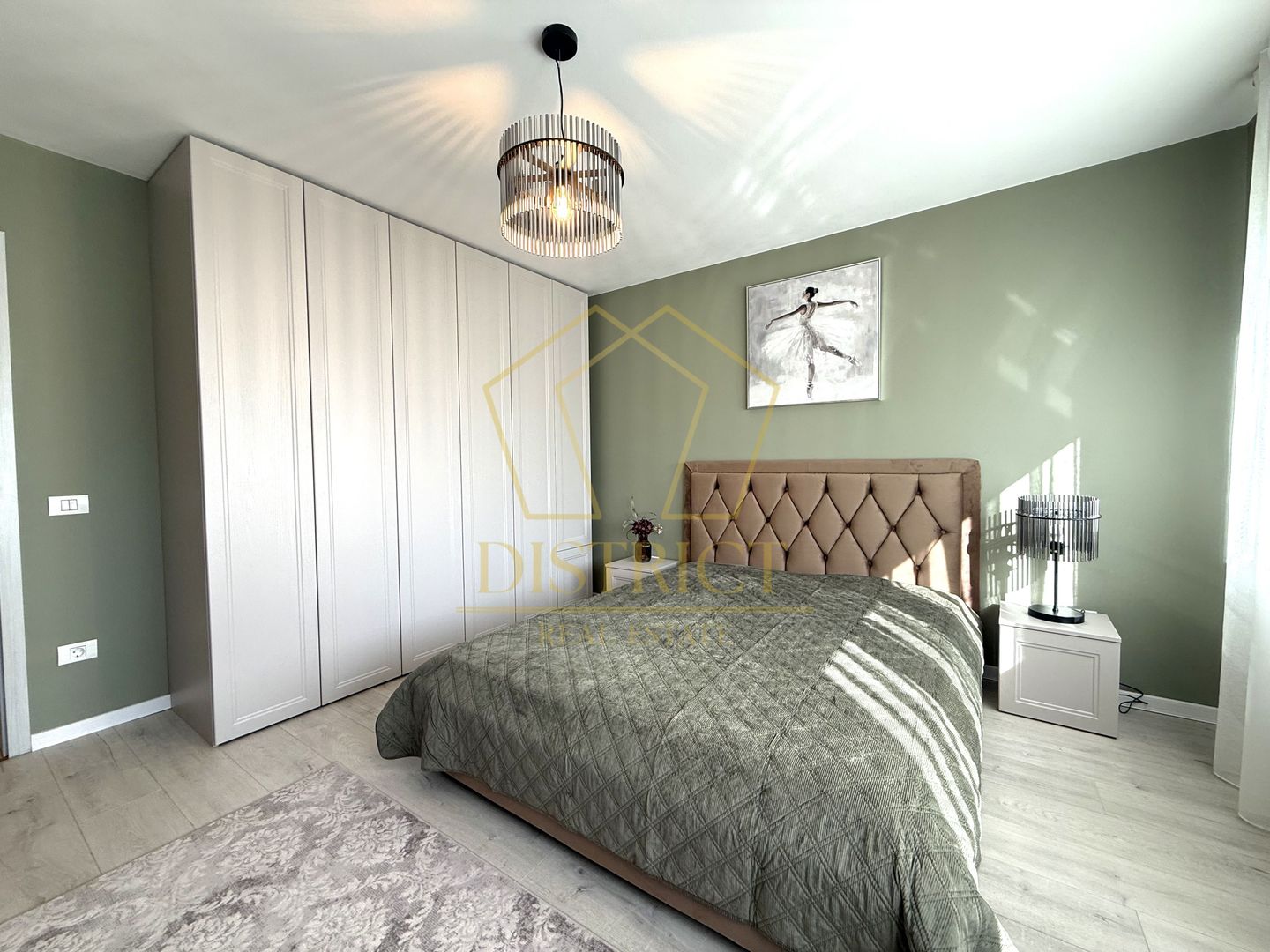 Apartament premium cu 3 camere decomandat | Piata Balcescu - Poză 1