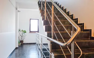 Garsonieră modernă 30 mp, Str. Cooperativei, cu balcon și parcare - Poză 14