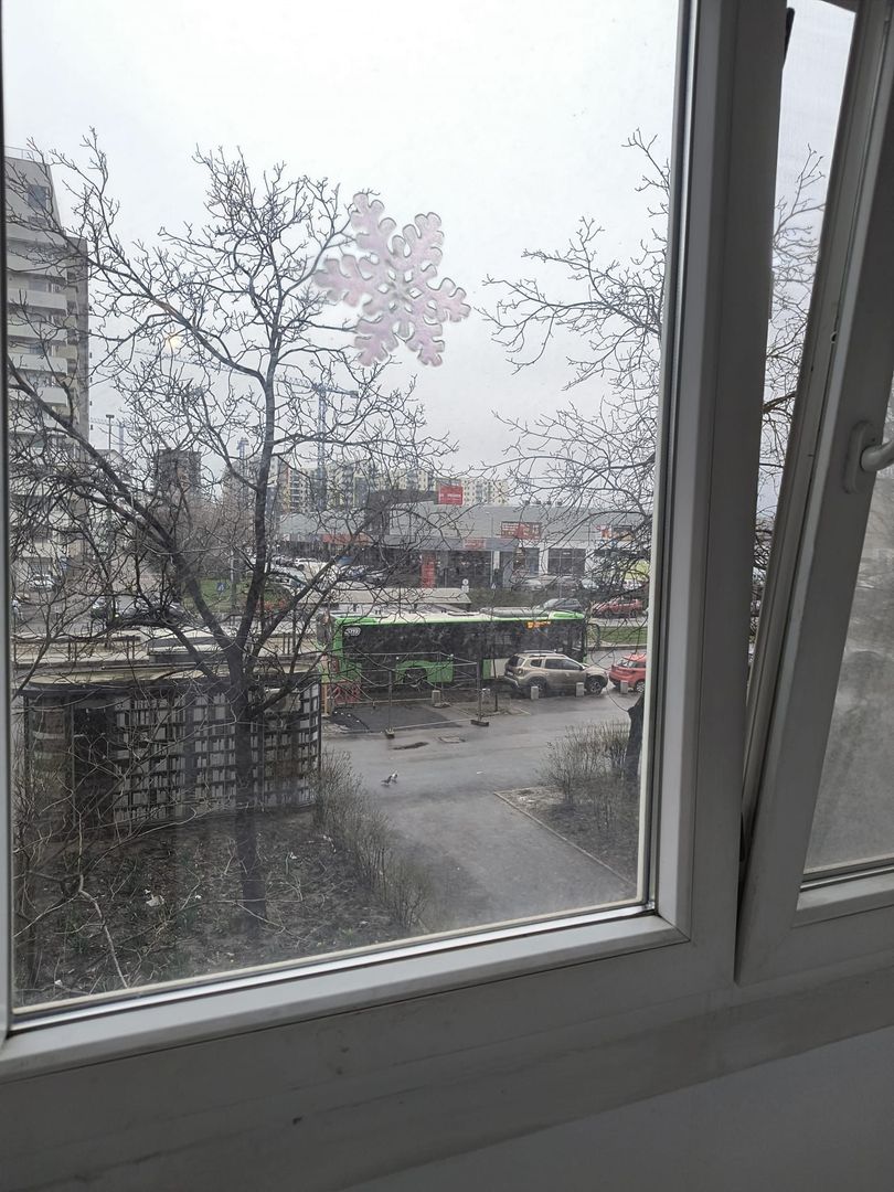 3 camere Bd. Timișoara | Bloc reabilitat | Etaj 1 - Poză 12