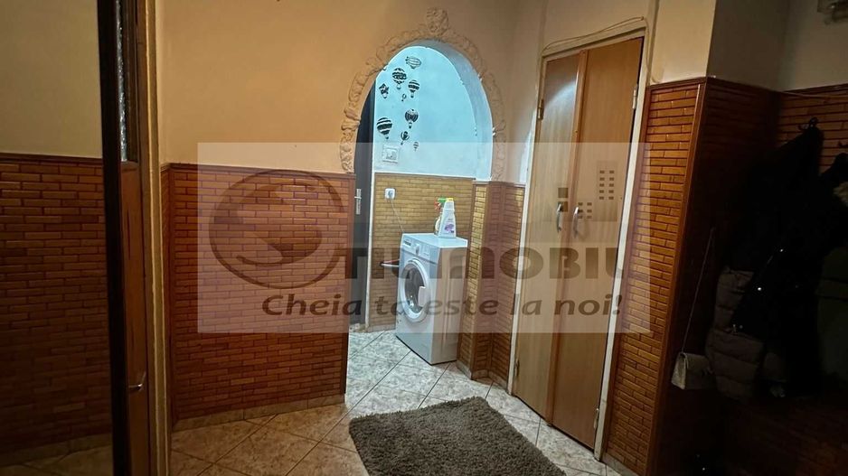 Apartament 2 camere Granit suprafata 44mp 75000 euro - Poză 1
