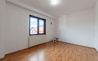 Casă spațioasă cu 8 camere - Pitești - 0% Comision - Poză 7