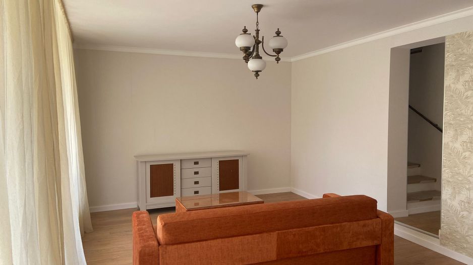 Vilă 4 camere | Vis-a-vis Porsche Nord | Pipera | Curte 200 mp | Garaj - Poză 3