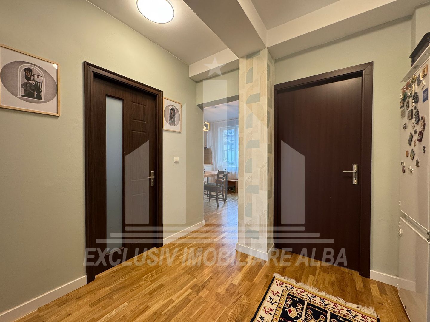 Apartament cu 2 camere cu curte privata, Cetate - Poză 3