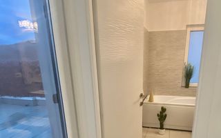Penthouse de 117 mp în Complex Rezidențial, Zona Bucium, Iași - Poză 3