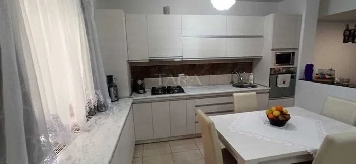 Apartament cu 2 camere de vânzare, in Baciu - Poză 1