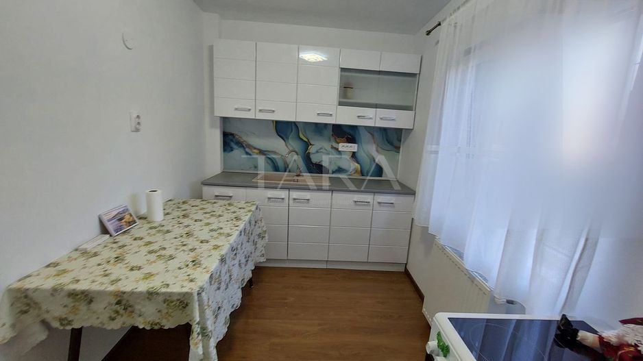 Apartament cu 1 cameră la parter înalt, zona Poligonului, Florești. - Poză 5