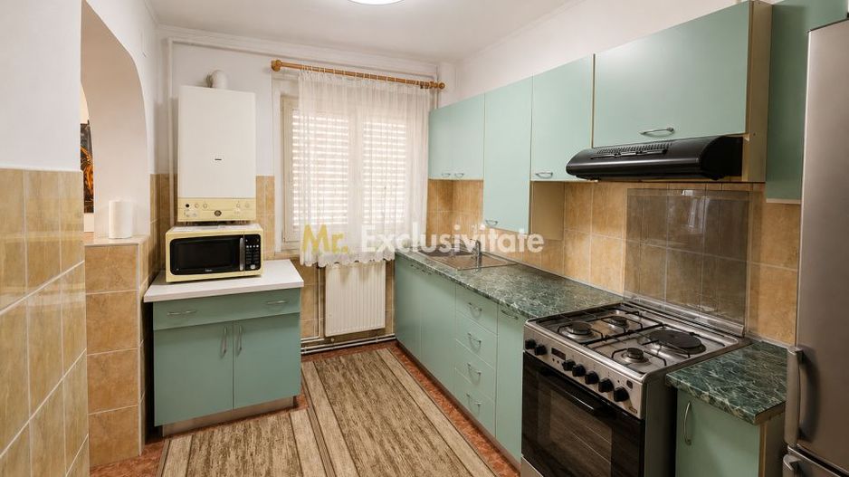 De vânzare apartament 3 camere Arinului - Poză 3