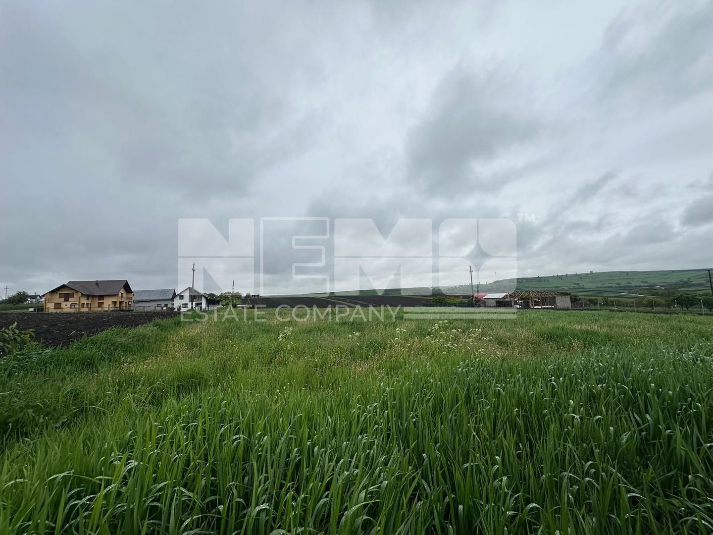 Teren Intravilan de Vanzare | Moara Carp, Suceava | Pret: 95.000€ - Poză 1