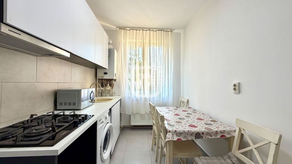 Apartament 2 camere, renovat, ultracentral, strada Marly - Poză 4