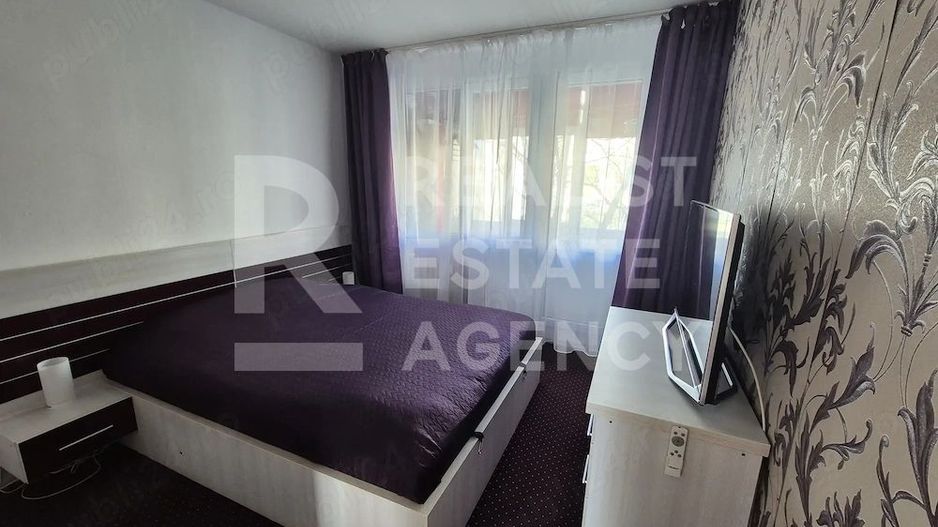 Vânzare, apartament cu 3 camere în zona Gorjului - Poză 7