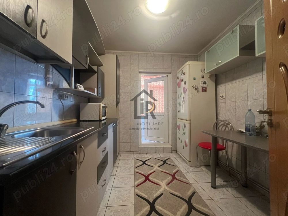 Apartament 2 camere, decomandat,mobilat- zona -PODU ROS- NICOLINA - Poză 2