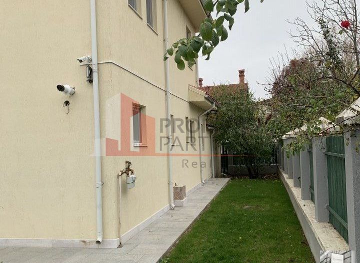 Vila superba , Pipera - Tunari. - Poză 3