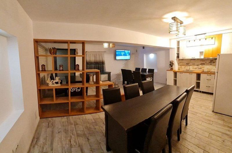 Vila P+1E,  7 camere, curte amenajata   - zona Mall, George Cosbuc - Poză 17