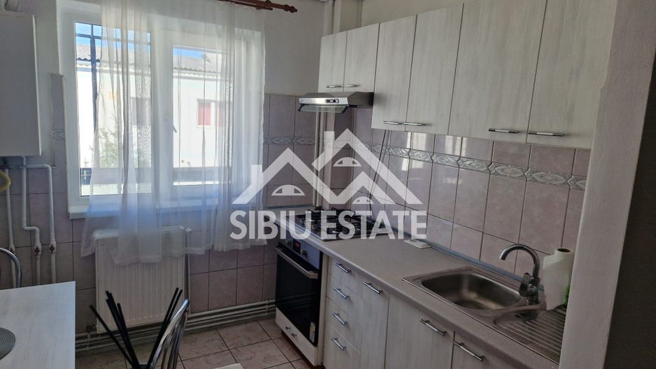 Apartament decomandat 2 camere, pivnita  Zona Siretului – Sibiu  45 mp - Poză 1