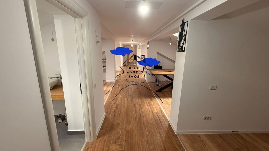 Spatiu  148mp pretabil pentru birou, la mansarda unui bloc Vivamus - Poză 1
