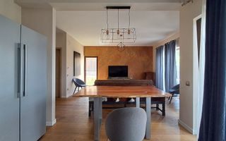 Apartament pe 2 nivele la vilă + Curte, Piscină, Saună și garaj, Gruia!! - Poză 1