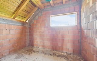 Casă la roșu, teren 600 mp, în Săcălaz - Poză 6