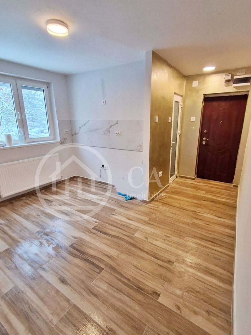 Apartament de vânzare cu 2 camere în zona Rogerius, Oradea - Poză 6