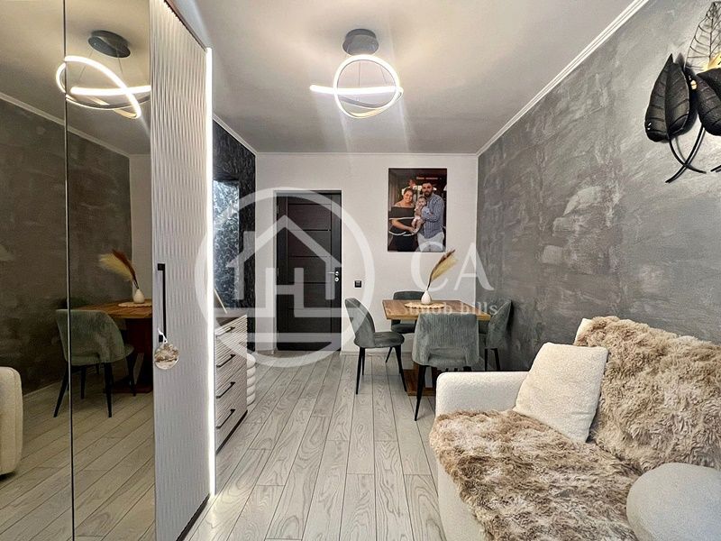 Apartament de vânzare cu 2 camere în zona Velența, Oradea - Poză 3