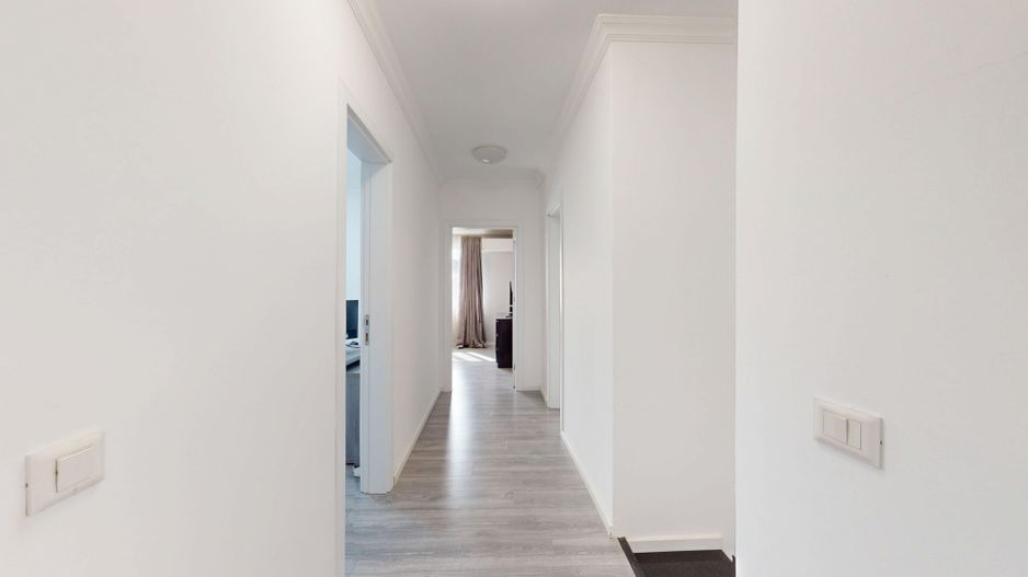 DOBROESTI - Ciresului | Vila tip Duplex - Curte + Parcari - Poză 17