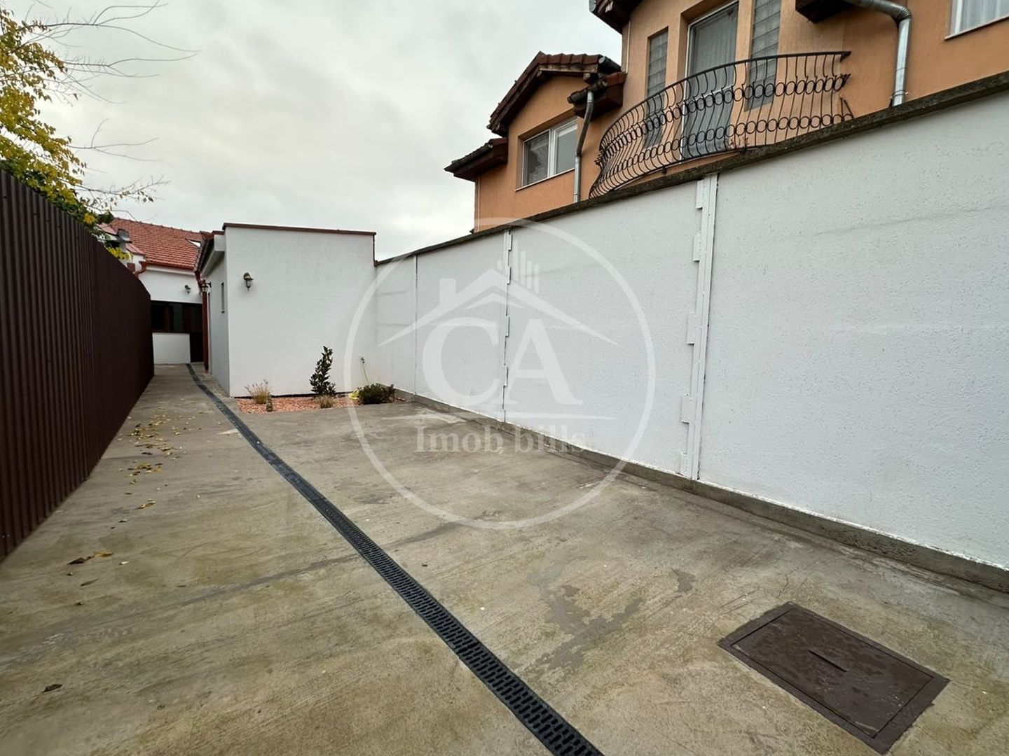 Casa de vanzare cu 3 camere in zona Valenta, Oradea - Poză 13
