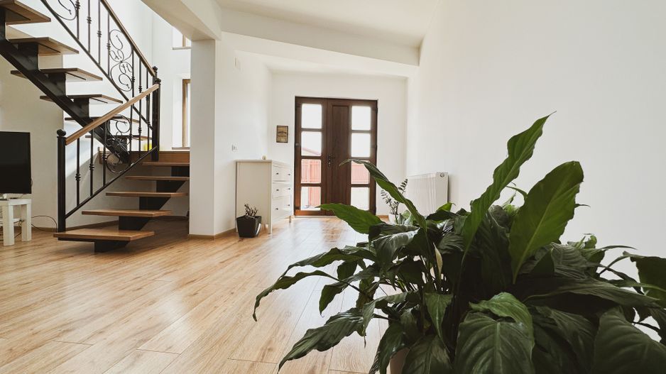 Dumbravita - Casa 5 camere, 179 mp | Mobilat & Utiliat | Garaj - Poză 25