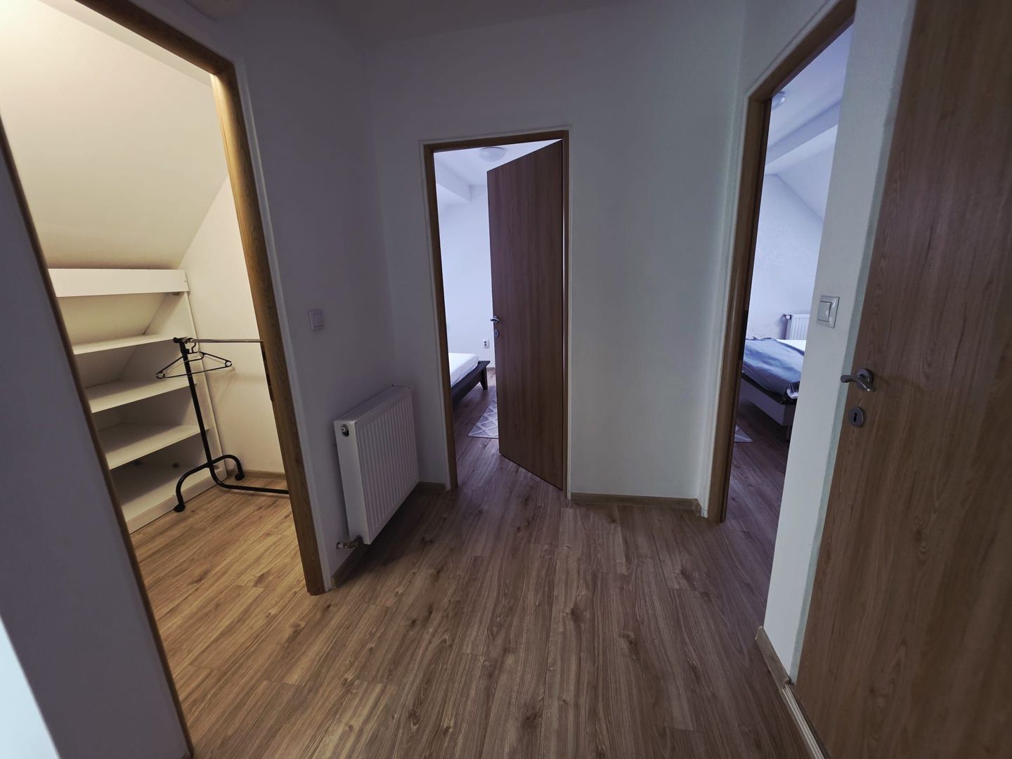 APARTAMENT PE 2 NIVELURI LA VILA |  ZONA SUB-ARINI- CALEA POPLACII - Poză 8