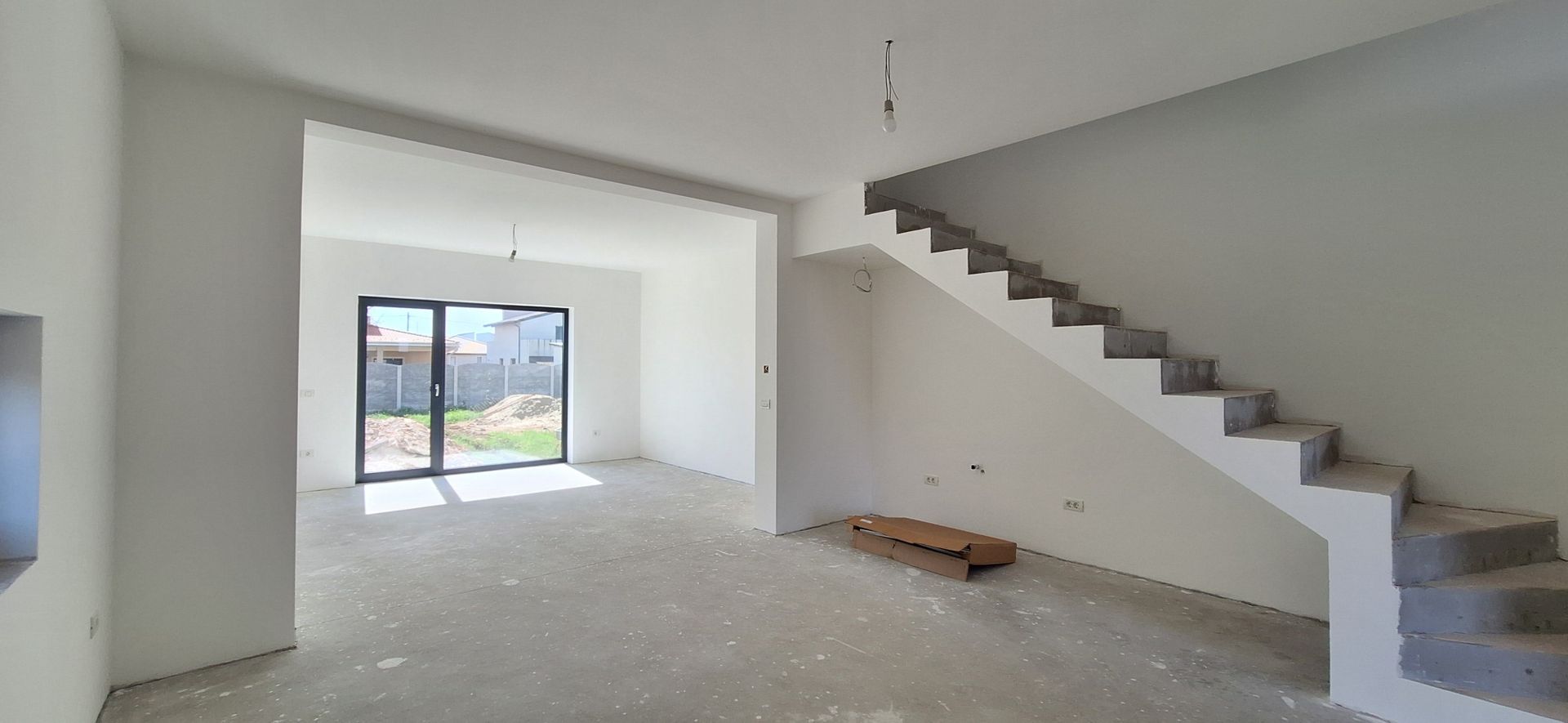 Duplex modern P+E cu 4 camere - Poză 3