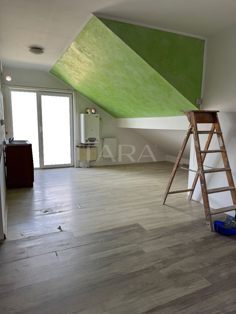 Apartament cochet cu dormitor separat și parcare – Zona Florilor. - Poză 2