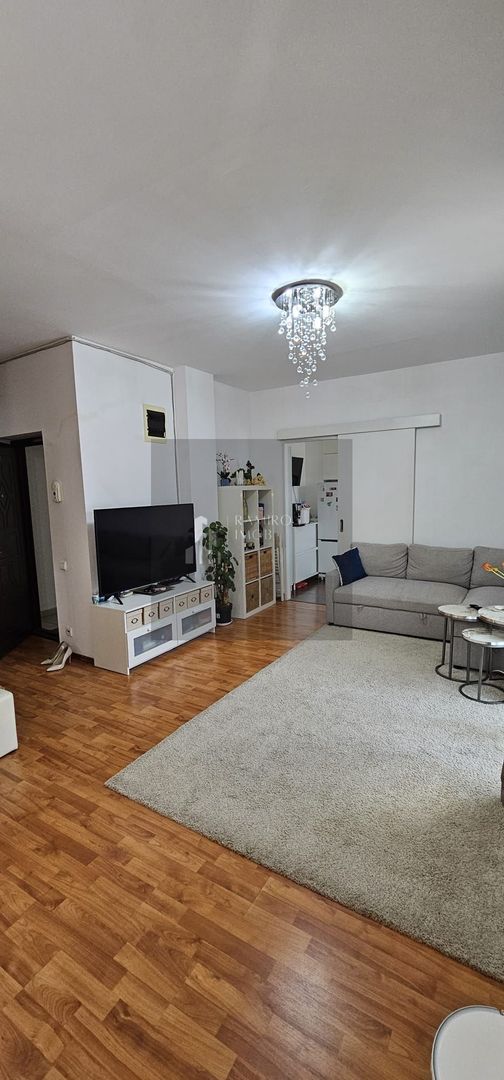 Apartament 2 camere la 4 minute metrou 1 Decembrie/ Mobilat si utilat - Poză 2