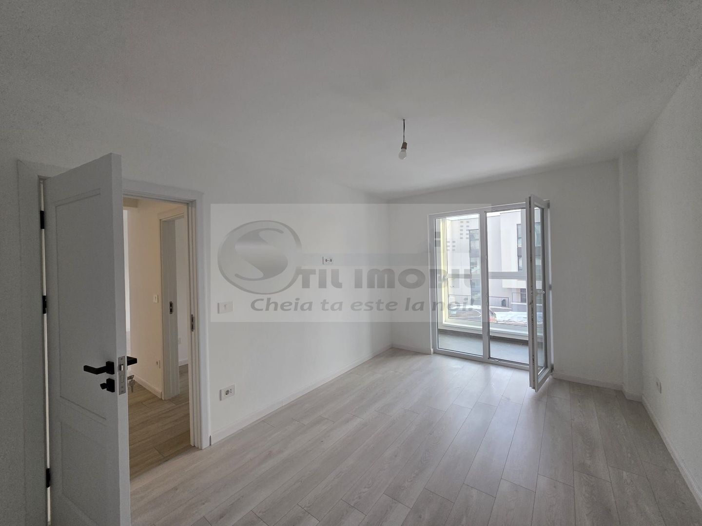 Apartament 2 camere – Etaj 1, balcon închis – Str. Soarelui, Păcurari - Poză 4