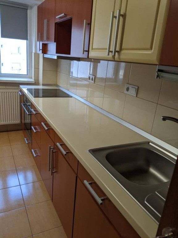 BRASADAS vinde ap 4 cam etaj 5 in zona Soarelui. - Poză 2