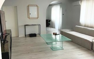 Etaj de vilă cu mansardă | 250 m² | Complet renovat | Colentina – Capă - Poză 1