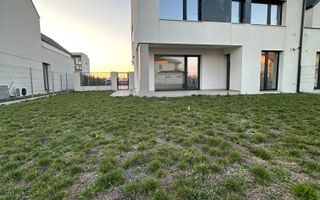 Casa cu 4 camere - Dumbravita - Poză 2