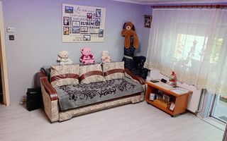 Vand sau Schimb apartament 2camere cu apartament  4camere - Poză 1