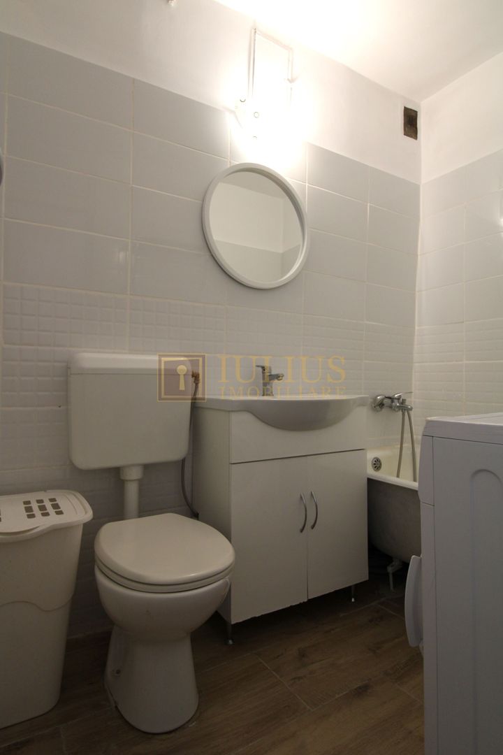 Bucatarie inchisa, aer condiționat -Bucovina - Poză 9