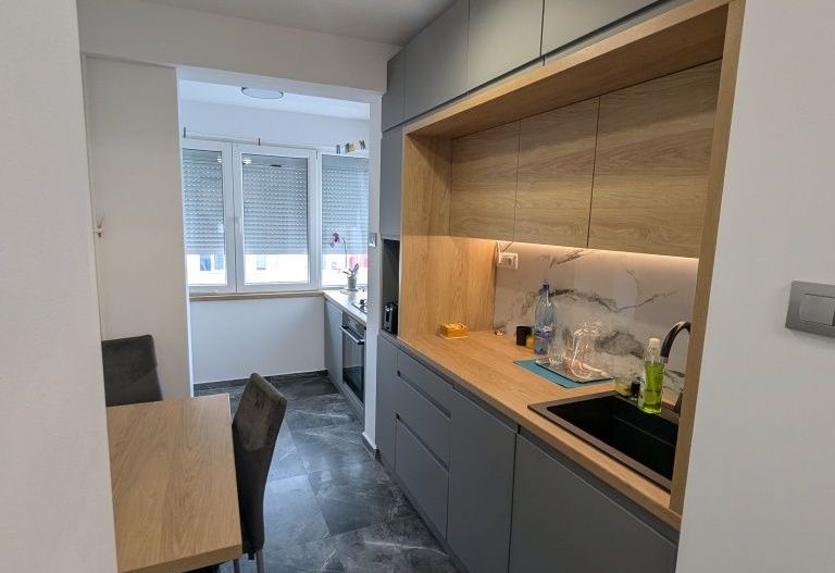 Apartament 2 camere, decomandat - Poză 7