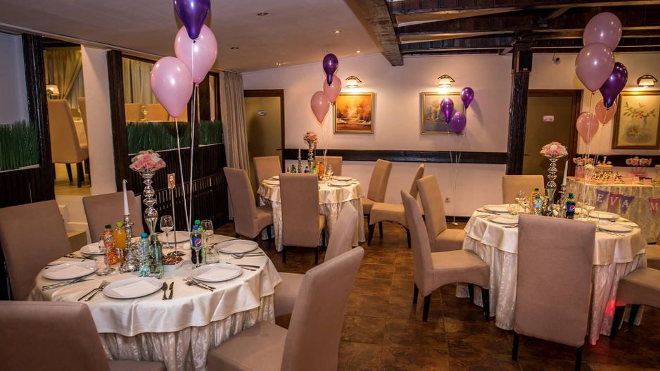 Restaurant de prestigiu cu 30 ani de traditie Parcul Carol - Poză 3