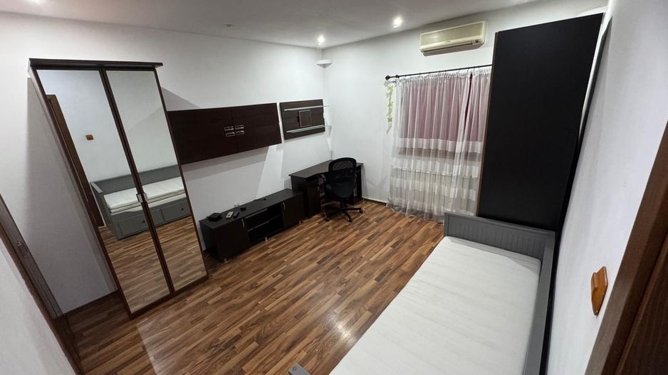 Decomandat 2 Camere Soseaua Giurgiului 78mp - Poză 2