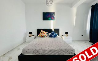 SOLD/ VANDUT Apartament 2 camere de vânzare - Poză 1
