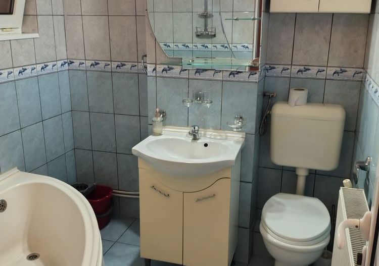 Inchiriez apartament 2 camere - Poză 6