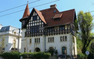 ETAJ VILA DACIA-VEDERE DIRECT PARCUL IOANID - Poză 1