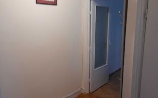 ✨De închiriat 3 camere, Centru, 400 Euro/luna - Poză 1