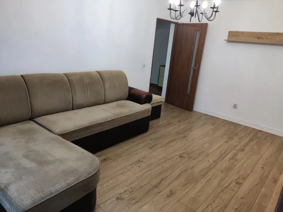 AP. 3 CAMERE GORJULUI, LOC PARCARE, BOXA SUBSOL, CENTRALA TERMICA - Poză 2