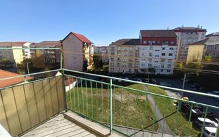 Apartament de vanzare cu 3 camere, decomandat -55 mp. balcon, pivnita - Poză 9