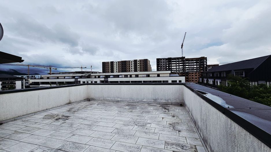 Apartament 2 camere de vanzare Brasov Tractorul terasa mare - Poză 14