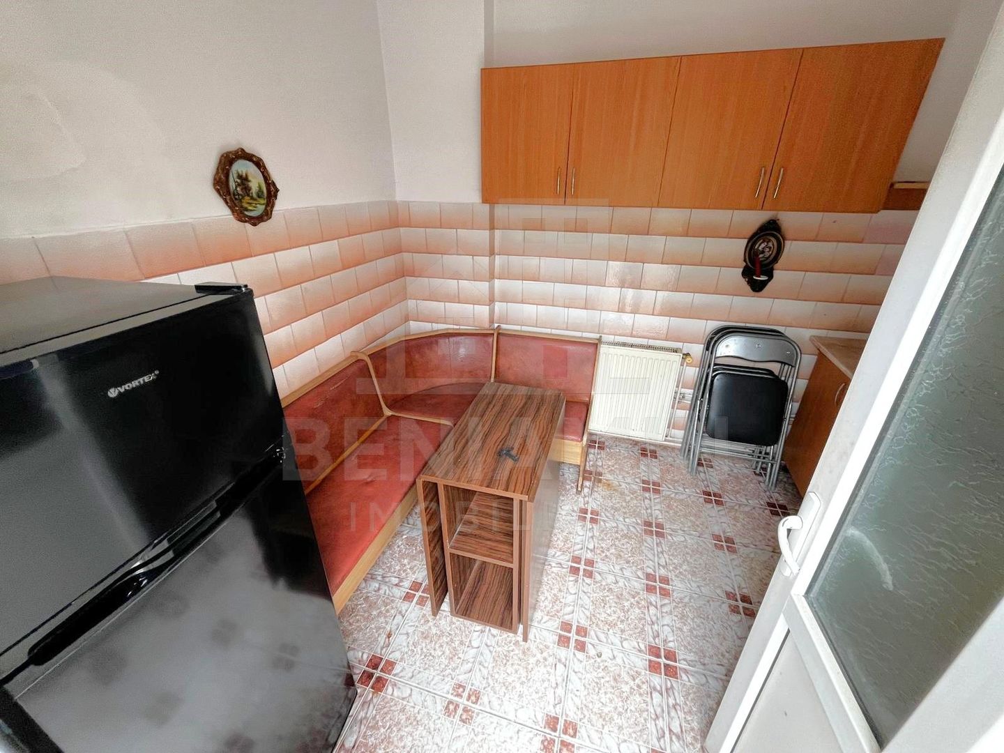 Casa 63mp- 2 Camere-Curte 65mp- Centrala Termica-AC-Zona Autogara - Poză 5
